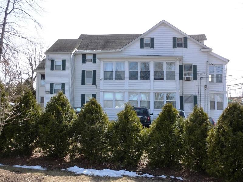 10 N Passaic Ave - Photo 1