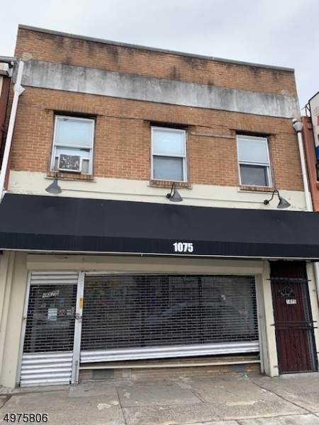 1075 Bergen St - Photo 1