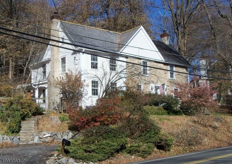 67 Fairview Ave - Photo 1