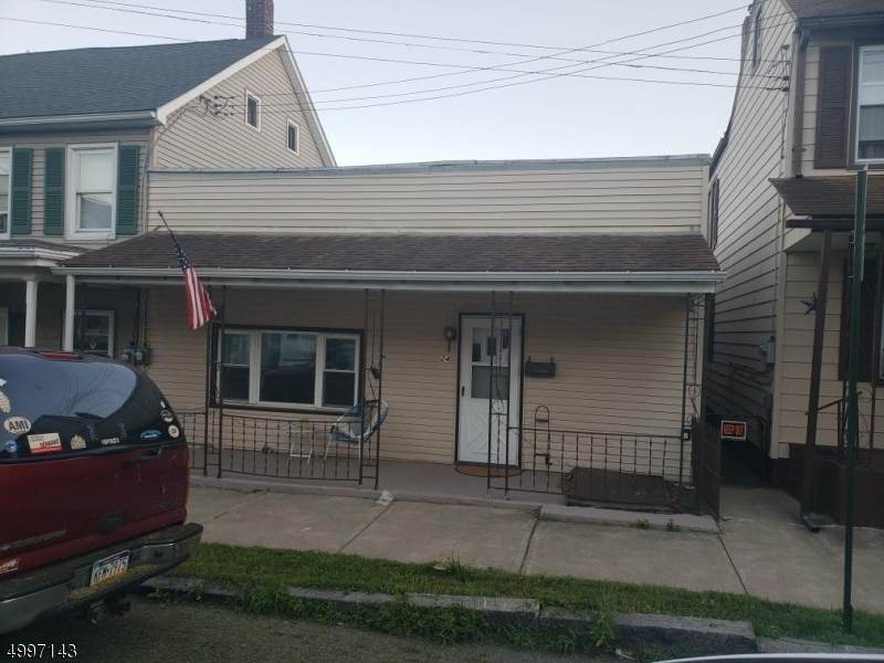 24 Lewis St - Photo 1