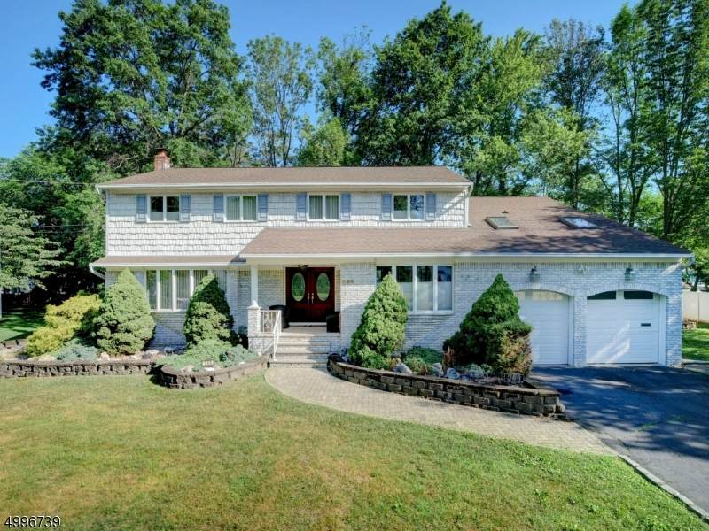 269 Willow Way - Photo 1