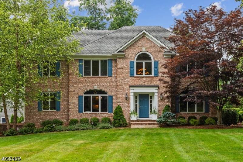 29 Oak Hill Drive - Photo 1