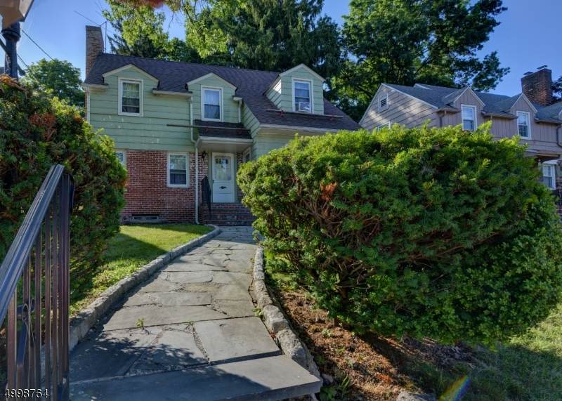 35 Birch St - Photo 1