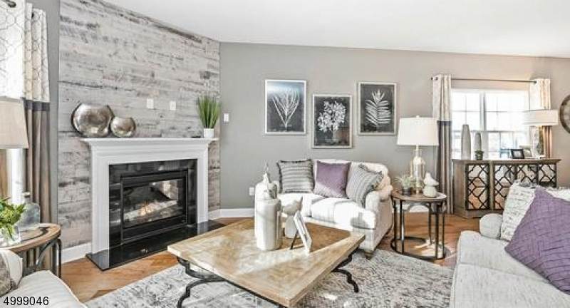 21 Colgate Dr - Photo 1