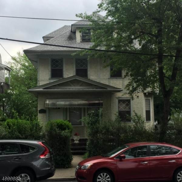 1072 Abbott Blvd - Photo 1