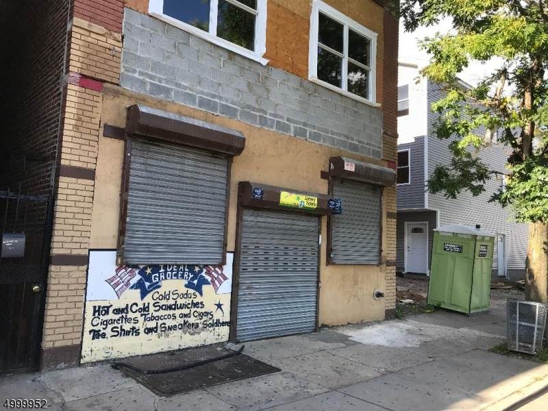 32 1ST ST - Photo 1