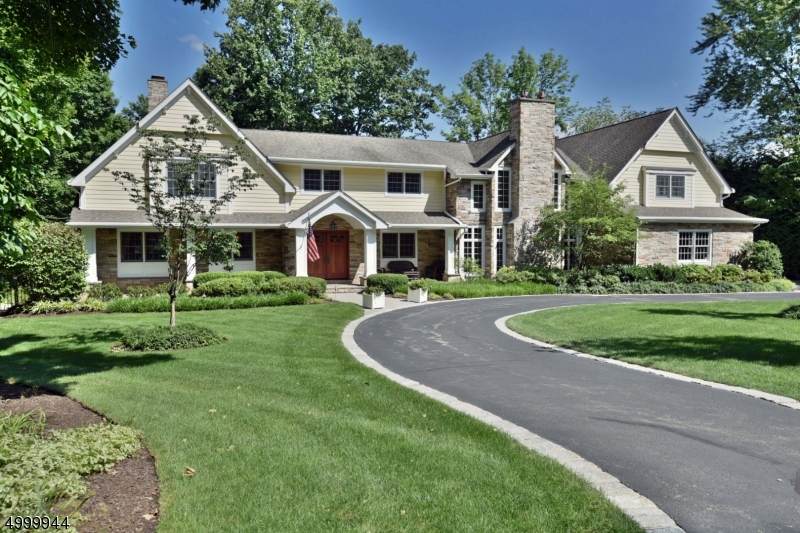 48 Heather Ln - Photo 1