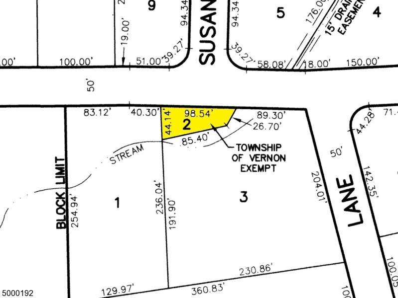 9 Woodland Dr - Photo 1