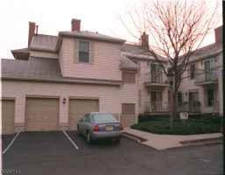 48 Jamestown Rd - Photo 1