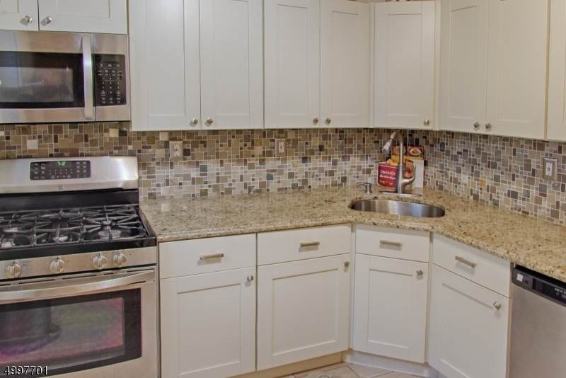 382 Michigan Ave - Photo 1