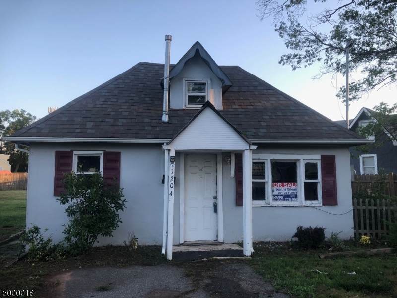 1204 Washington Ave - Photo 1