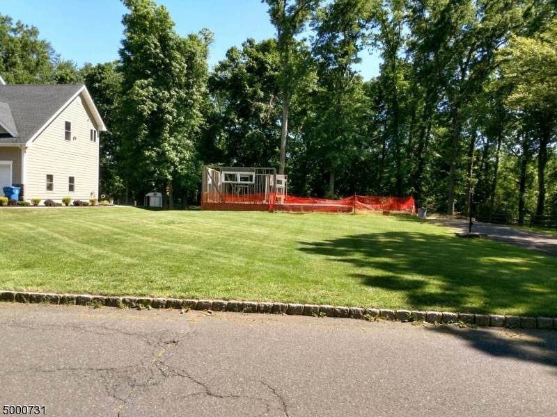 90 Highland Ave - Photo 1
