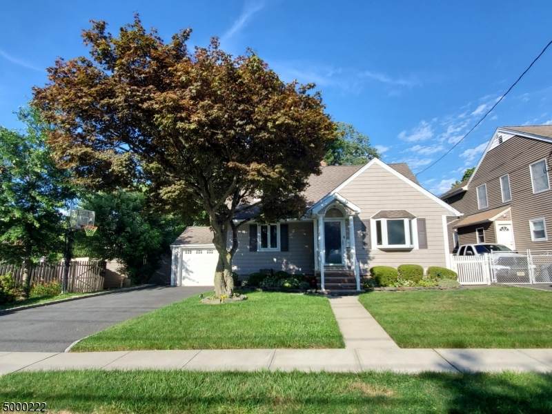10 Chadwick Dr - Photo 1