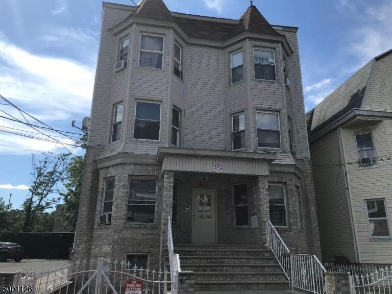 174 N 12Th St - Photo 1