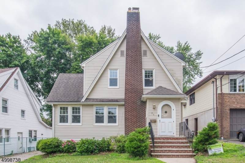 26 Lincoln Ave - Photo 1