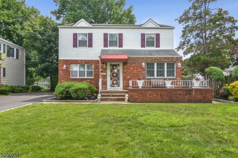 20 Beech St - Photo 1