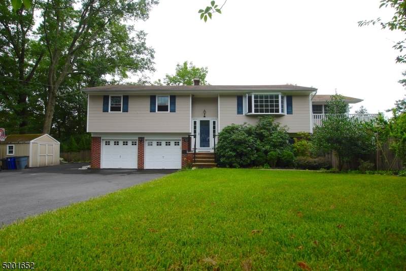 369 Beech St - Photo 1