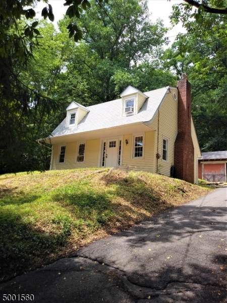 139 Fairview Ave - Photo 1