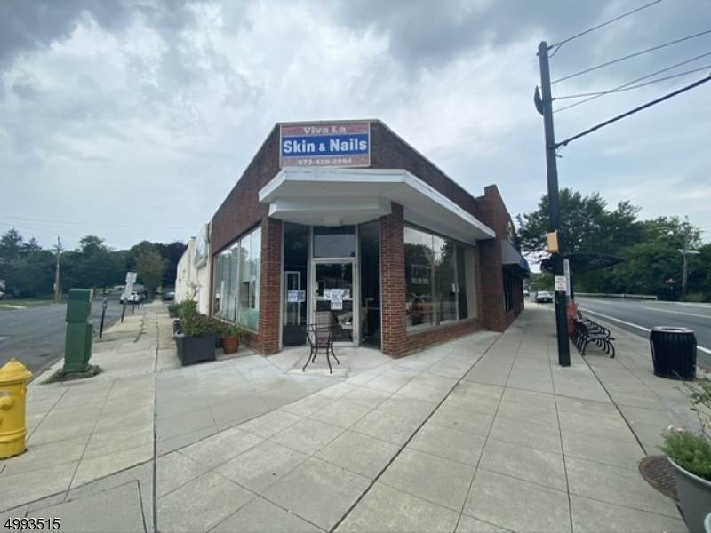 452 Broad St - Photo 1