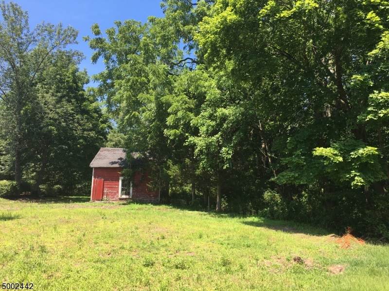 1823 Springfield Ave - Photo 1
