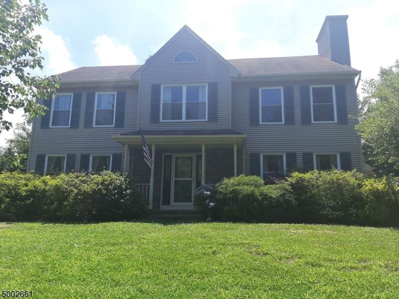 5 Chestnut Pl - Photo 1
