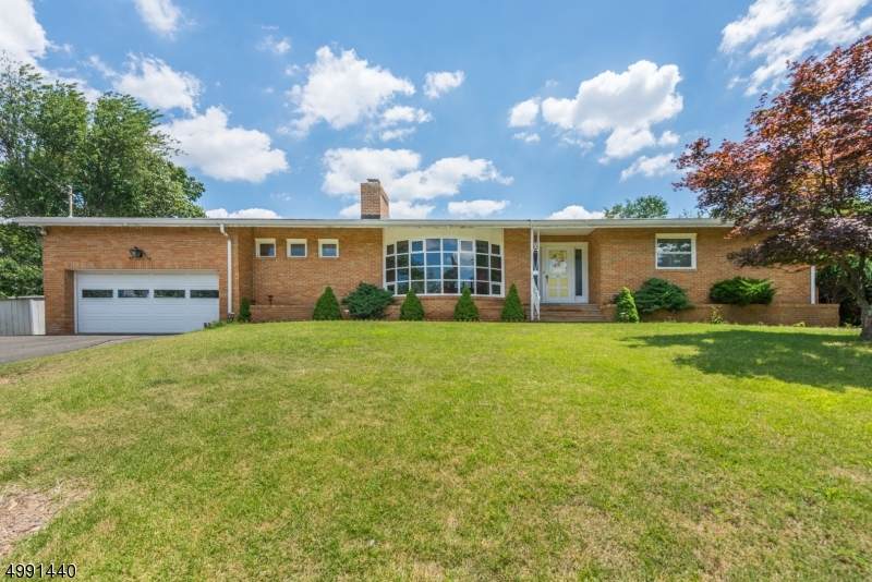 20 Oak Ridge Rd - Photo 1