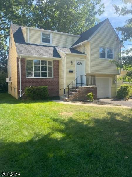 188 Harcourt Ave - Photo 1