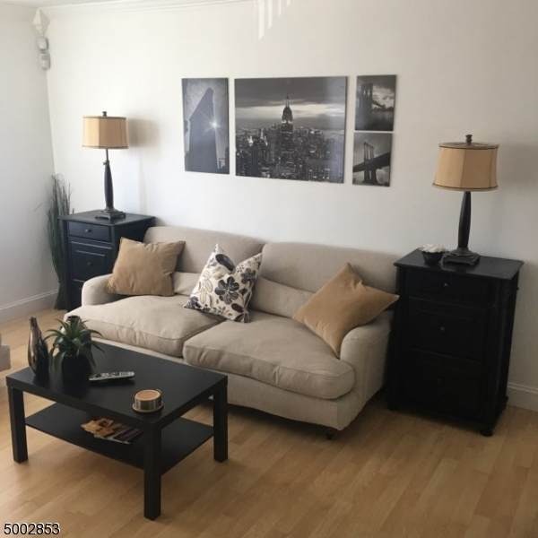 30 Vaughan Dr - Photo 1