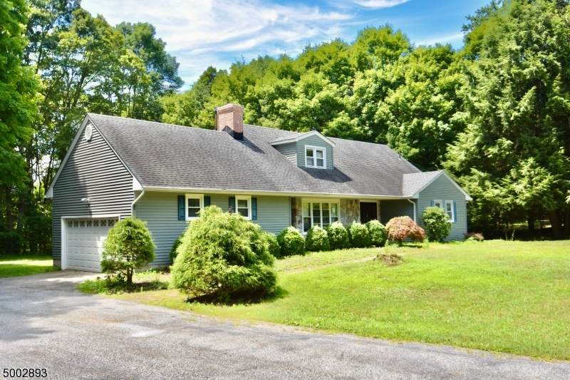 20 Sugar Maple Ave - Photo 1