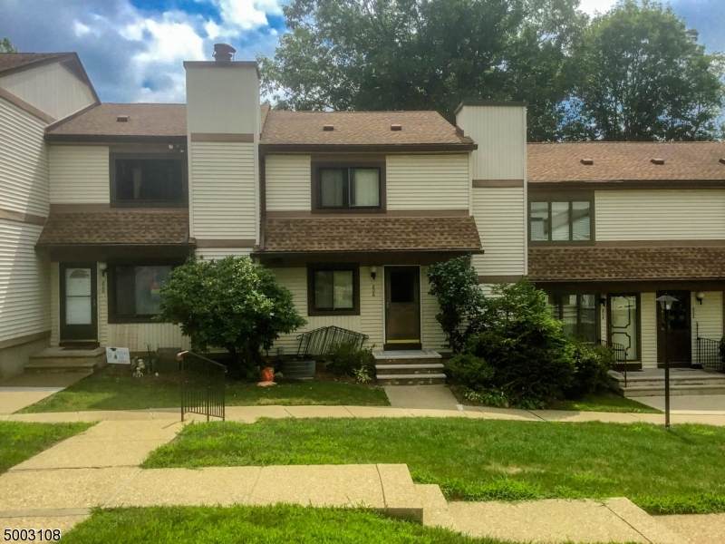 806 Stonegate Ln - Photo 1