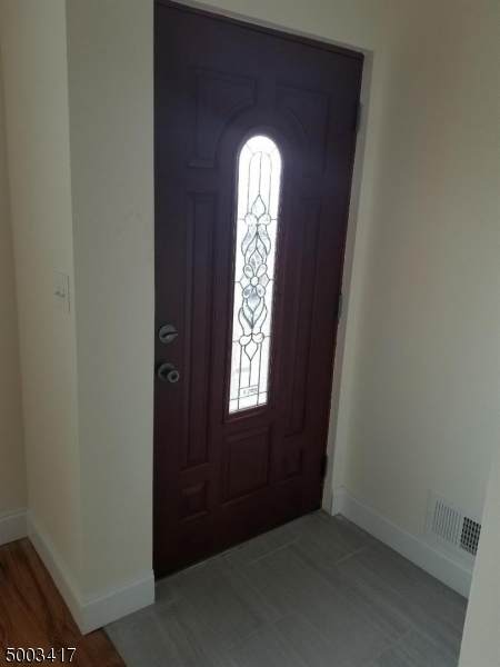 523 Broadway - Photo 1