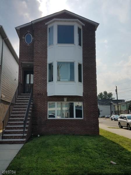 201 Manor Ave - Photo 1