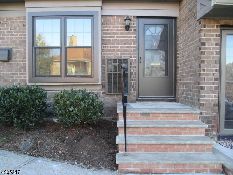 181 Long Hill Rd J-5 - Photo 1