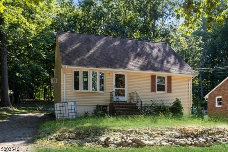48 Pawnee Ave - Photo 1