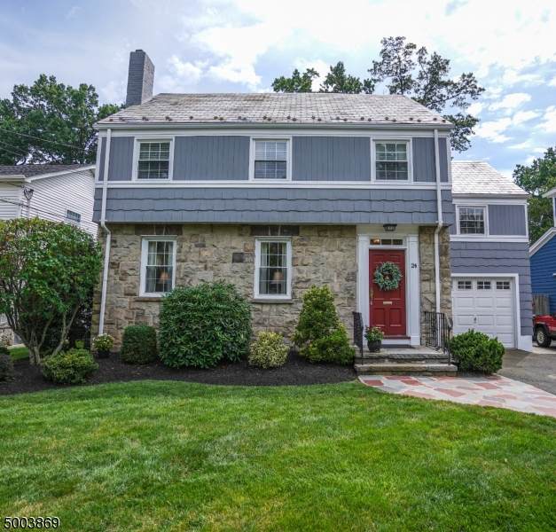 22 Decker Ave - Photo 1