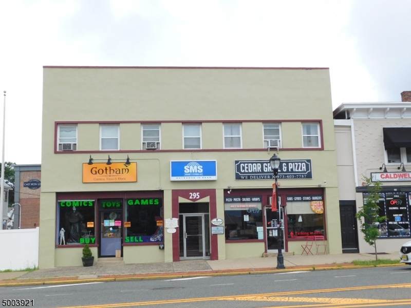 297 Bloomfield Ave - Photo 1
