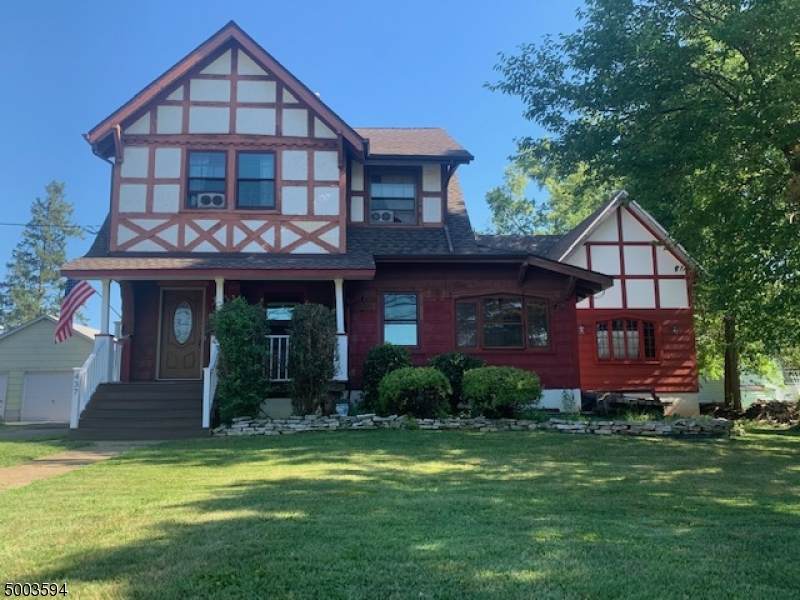 437 E Main St - Photo 1