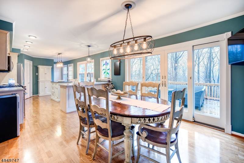 51 Runnymede Rd - Photo 1
