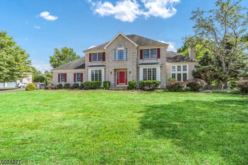 23 Roanoke Rd - Photo 1