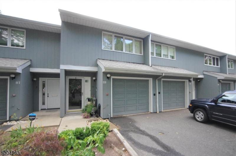 118 Marion Dr - Photo 1