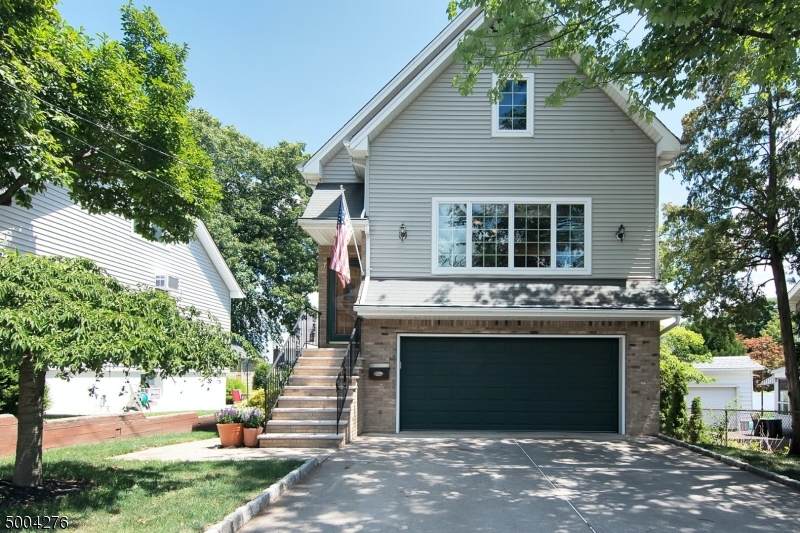 13 Prospect St - Photo 1