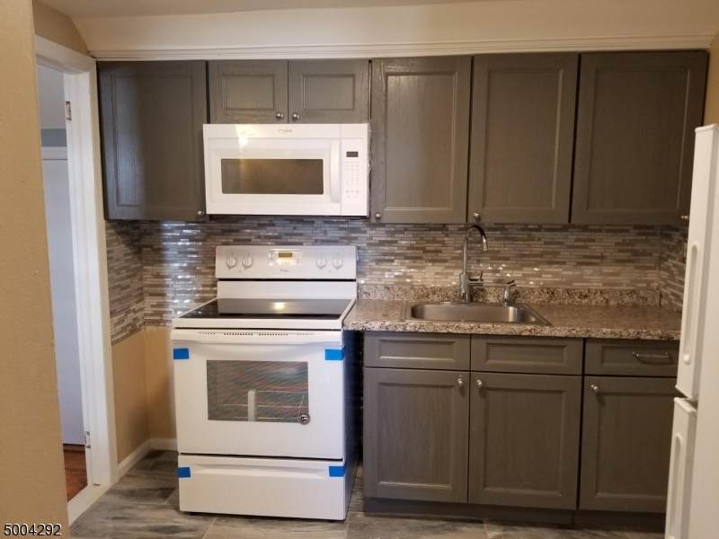 342 Boyden Ave - Photo 1