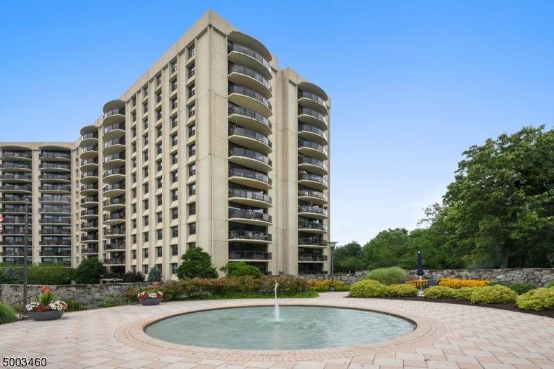 2 Claridge Dr 1Gw - Photo 1