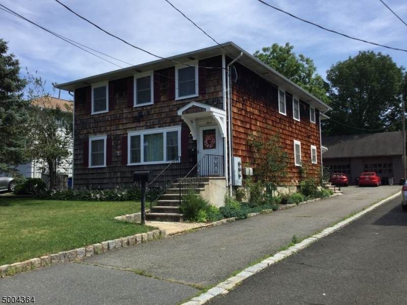7 Lincoln Ave - Photo 1