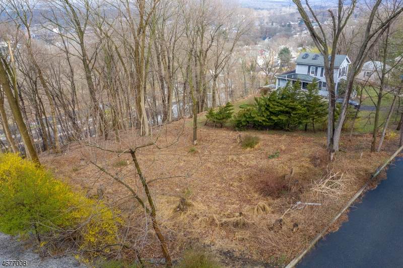 121 S Franklin St - Photo 1