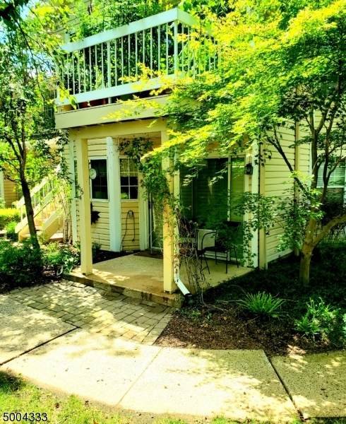 66 Fieldstone Rd - Photo 1