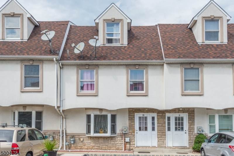 33 Valsumo Ln - Photo 1