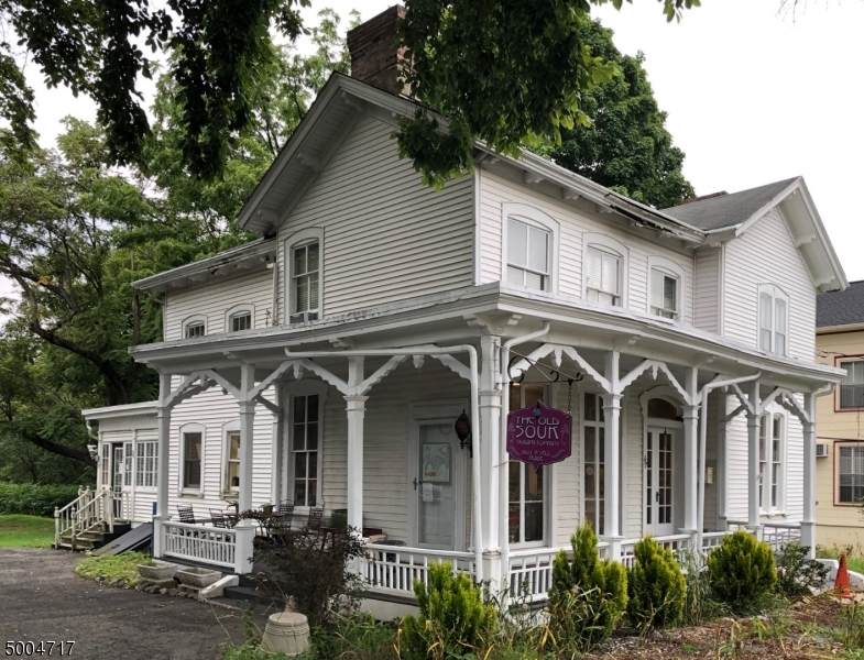 111 Mill St - Photo 1