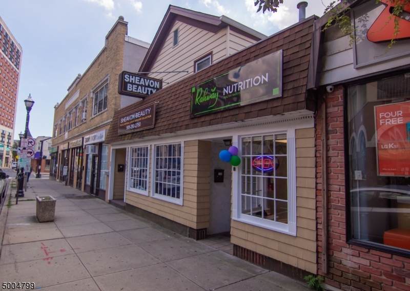 33 E Milton Ave - Photo 1