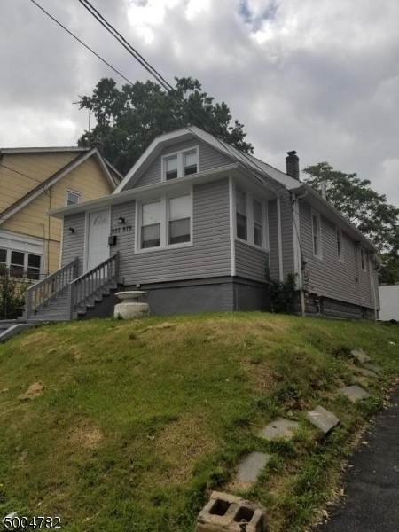 977 18TH AVE - Photo 1